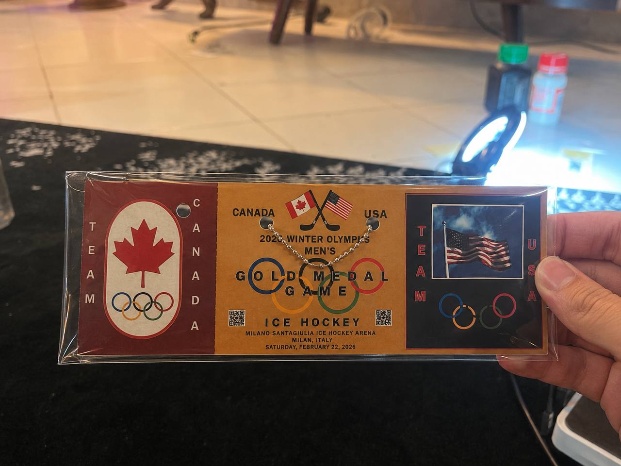 USA 2–1 Canada Ice Hockey NFC Keychain – Limited Edition
